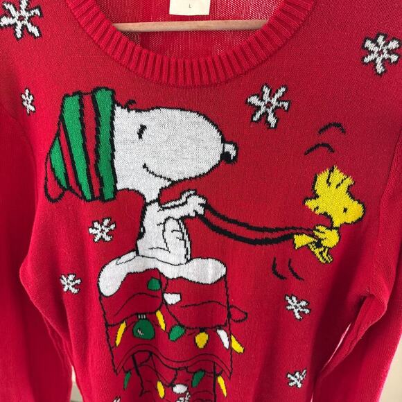 Snoopy & Woodstock Ugly Christmas Sweater Red Holiday Pullover Large Unisex - Picture 3 of 7